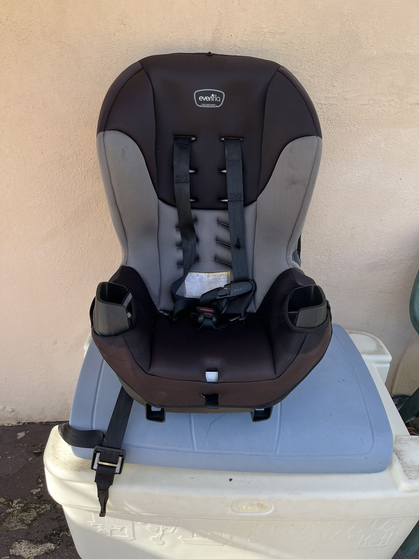 Evenflo Car seat