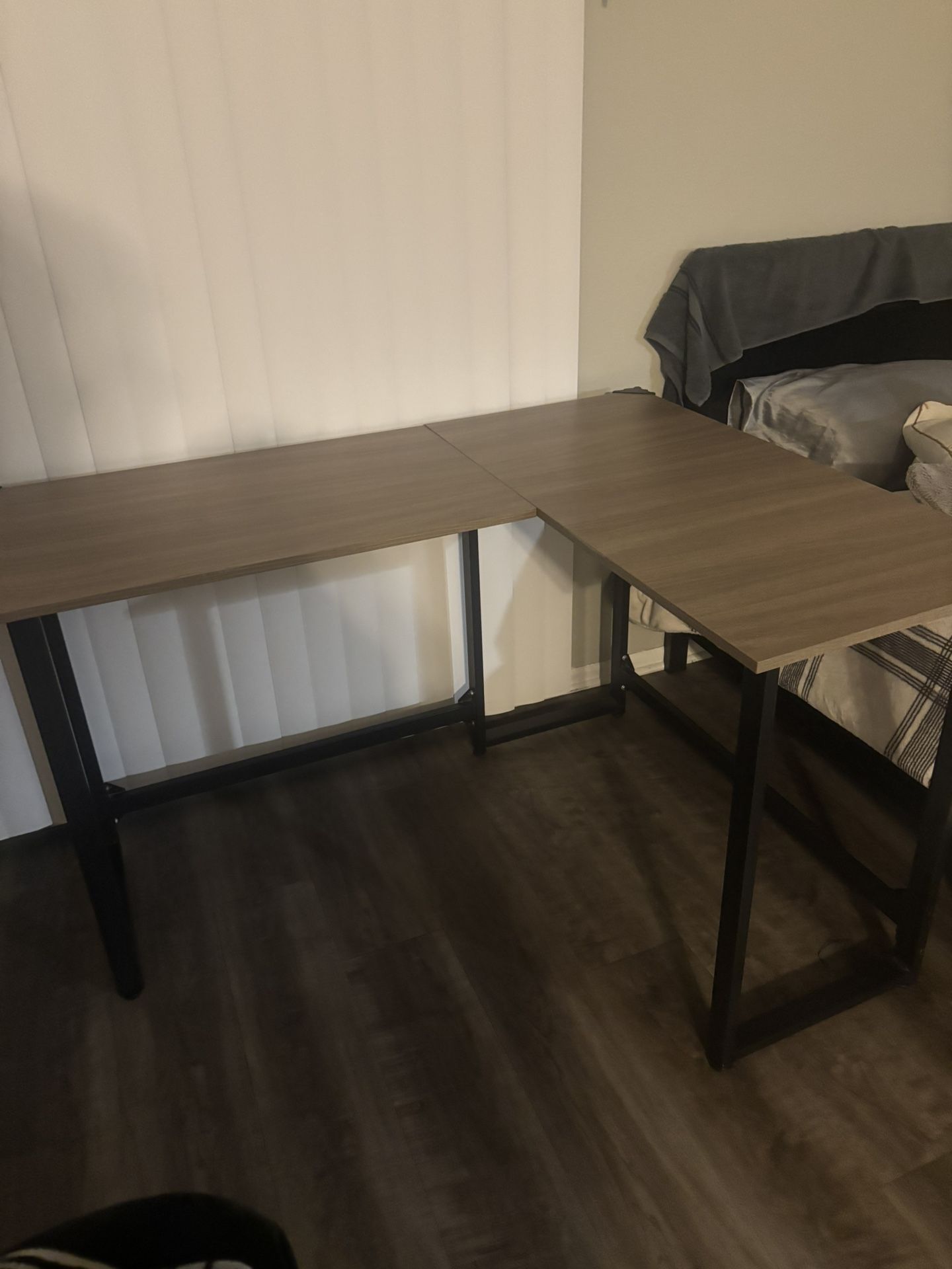 L Shaped Desk