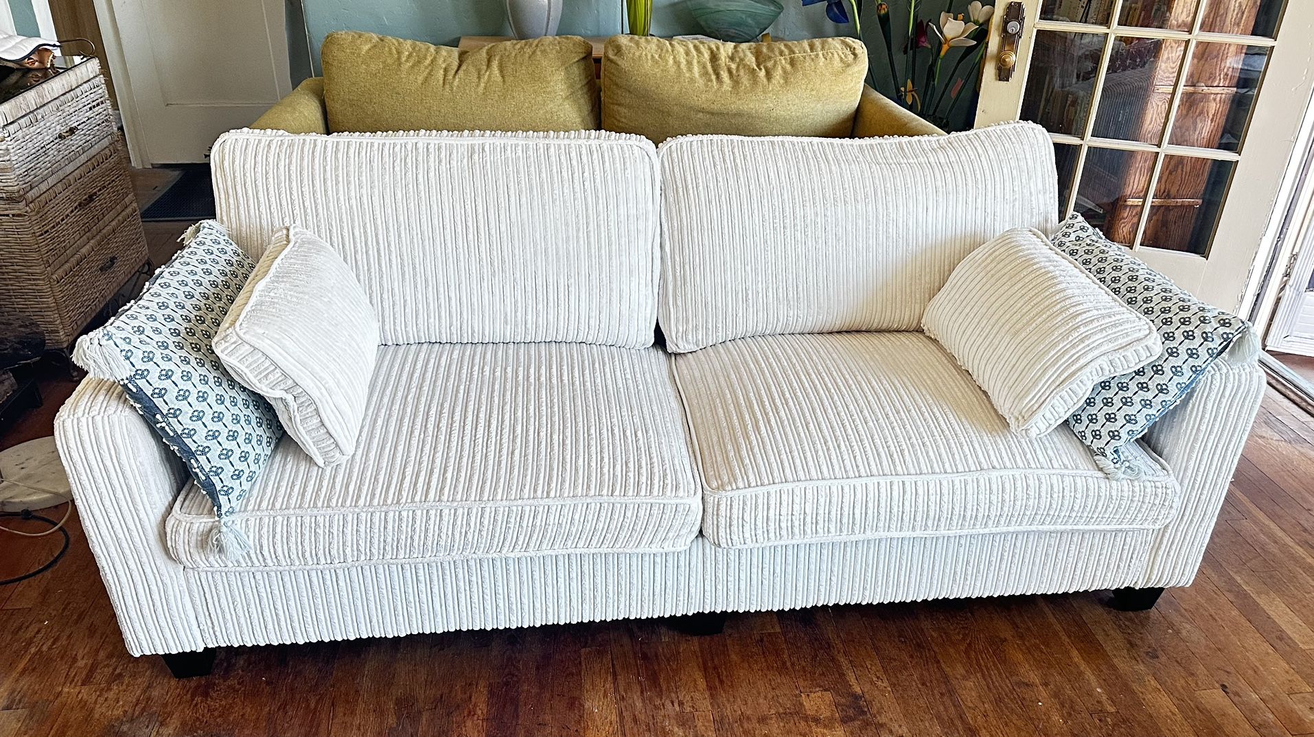 SOFA—NEW—NEVER USED