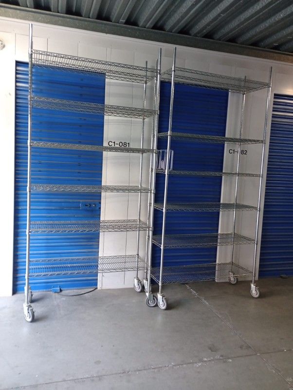 Metal Wire Rack On Casters With 6 Shelves Each