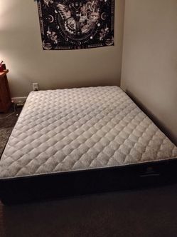 Queen Bed
