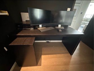 Black Office Desk with Pull-Out Side Panel – Large Workspace