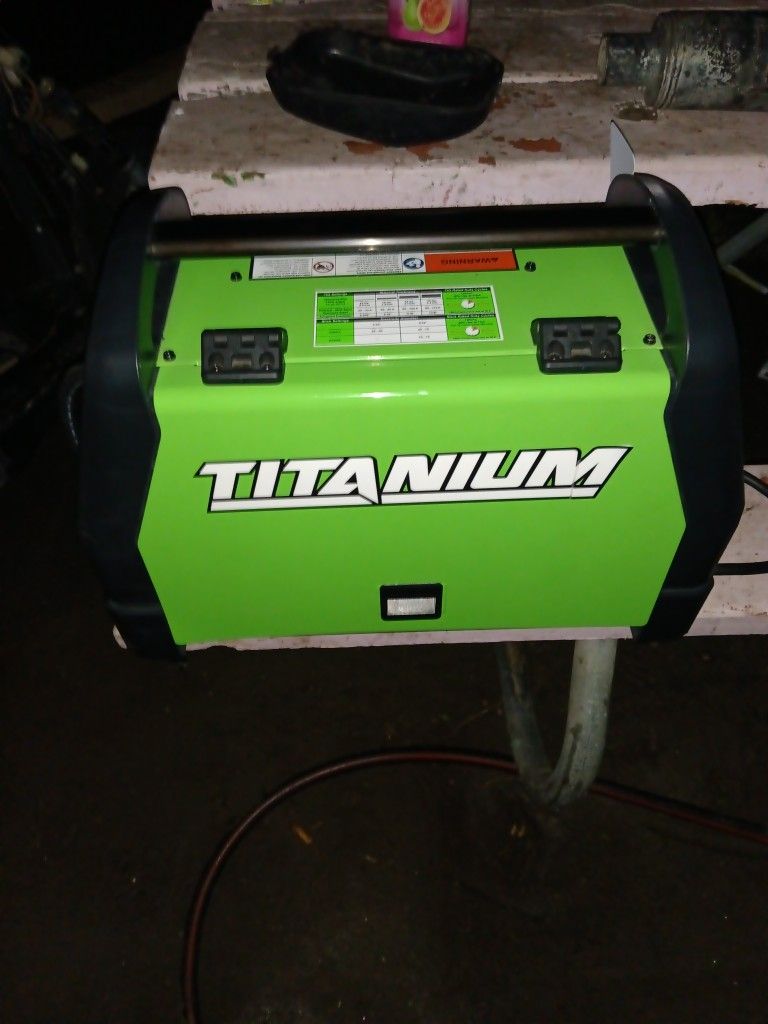 TITANIUM Unlimited 140 Professional Multiprocess Mig Welder