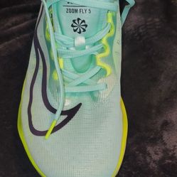 Nike Men's Zoom Fly 5