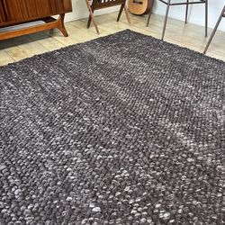 Charcoal Wool Rug - 5.7’ x 7.10’