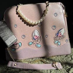 Loungefly Bag Curious Oyster ( Alice In Wonderland ) NEW WITH TAG 
