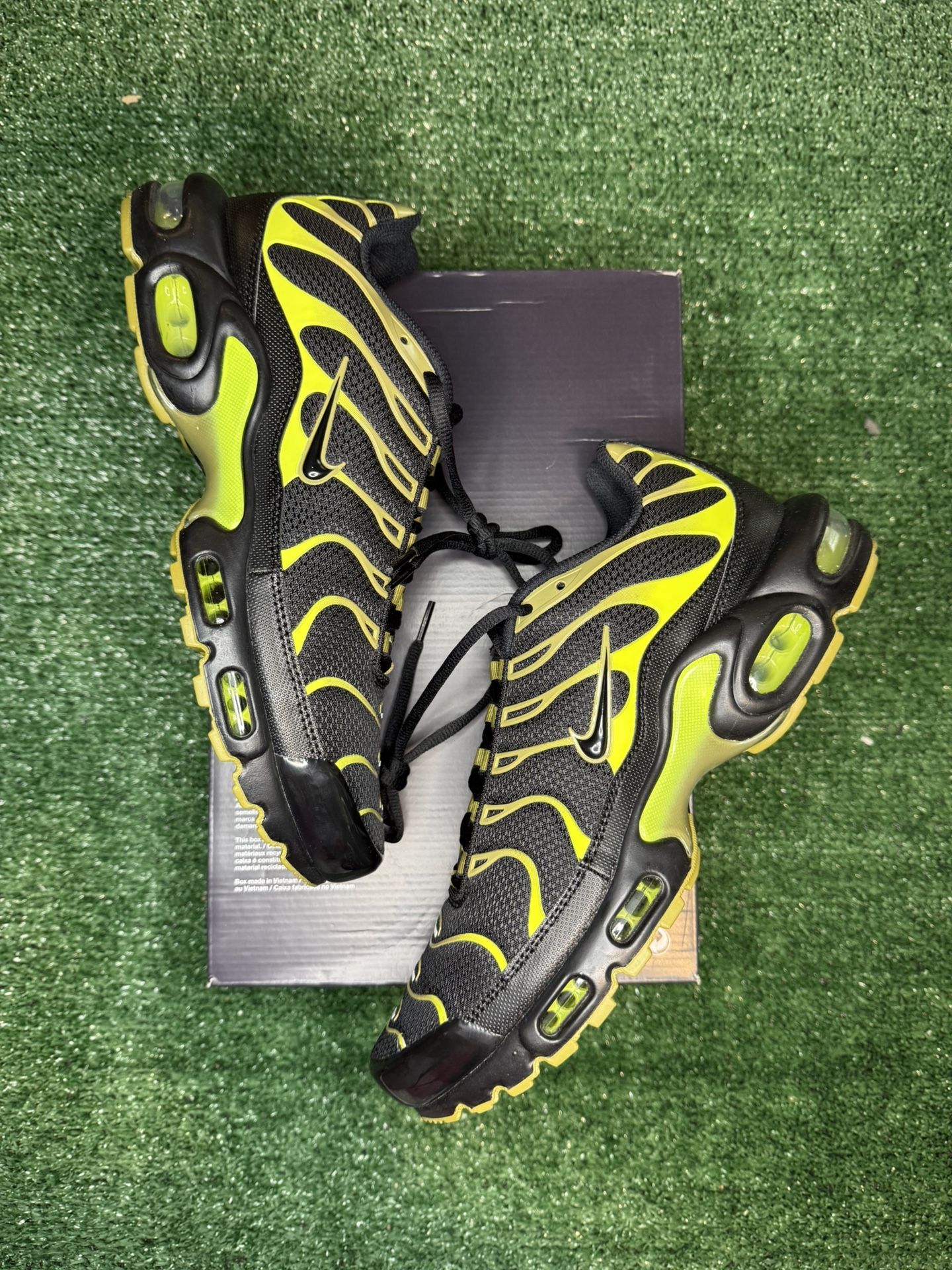 NEW Nike Air Max Plus 'Pacific Moss' Men’s Sizes 10 & 11 DM0032-010