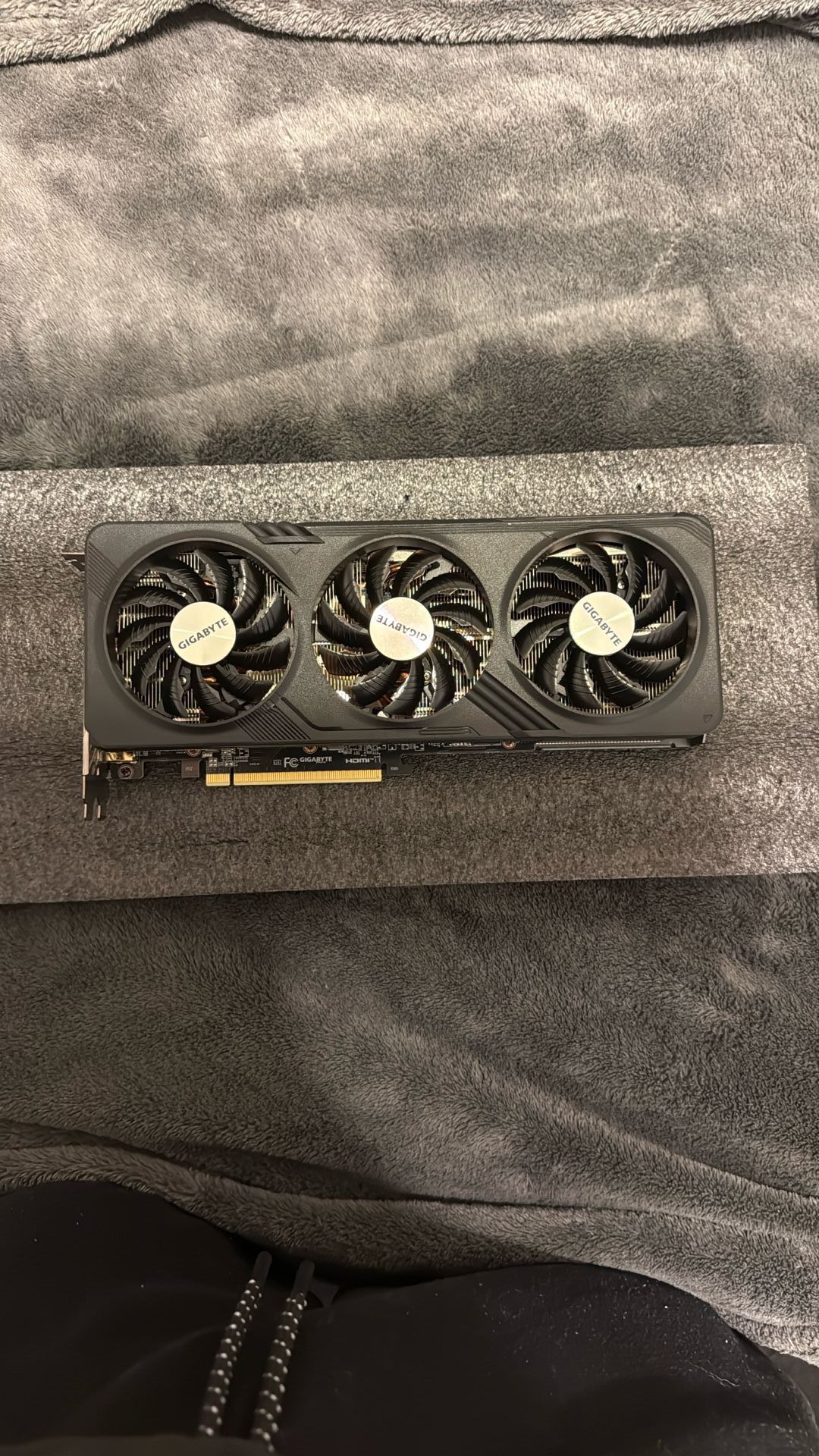 Gigabyte Rx 7600xt Gpu 16gb