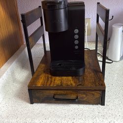 Keurig Coffee Maker And Stand With Drawer