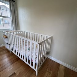 Baby/toddler Crib 