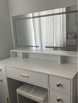 Vanity