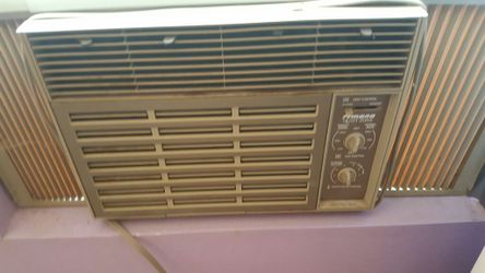 Amana Air Conditioner Unit