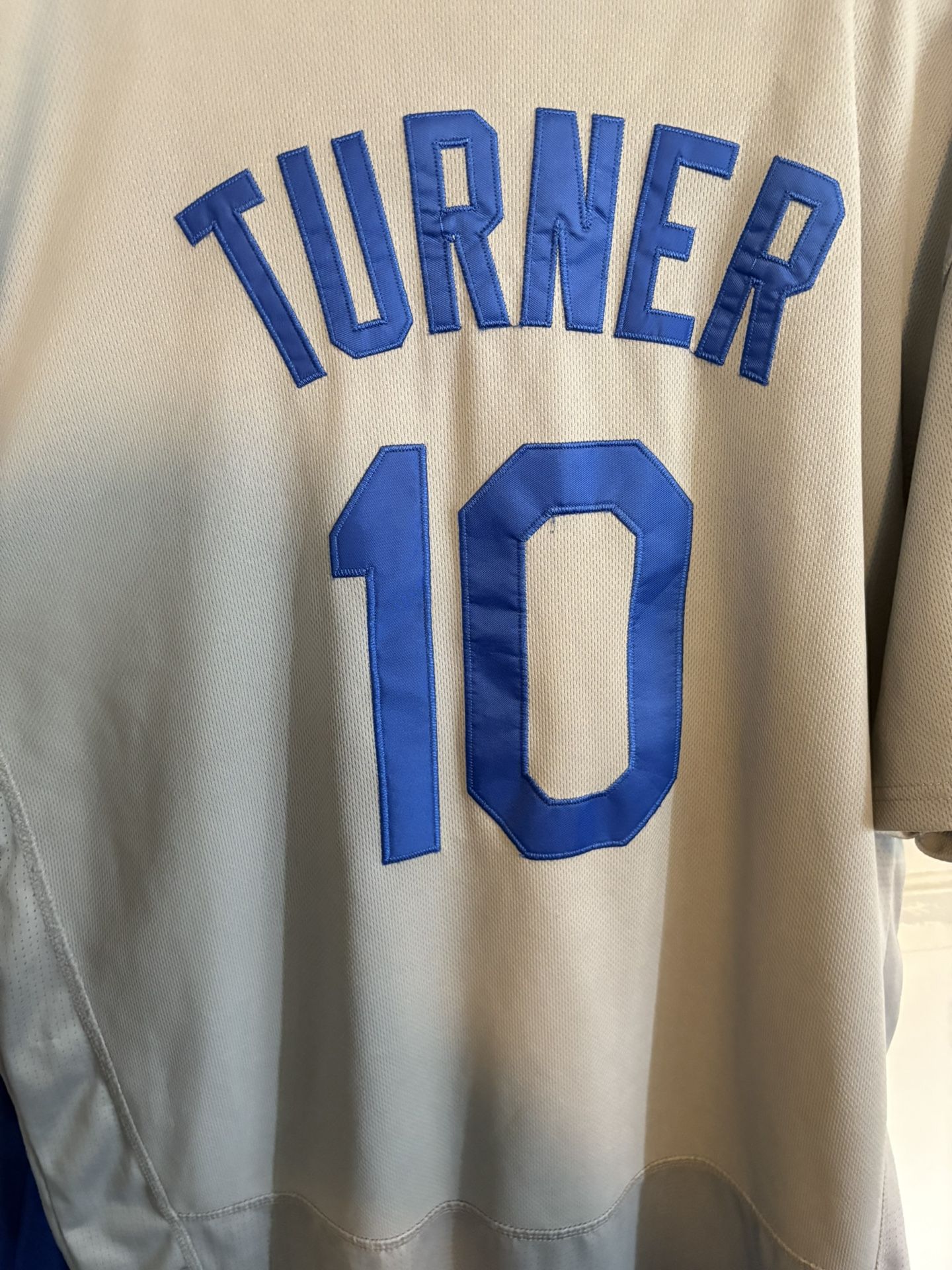 Dodgers/Lakers Jersey’s XL-2XL $50 4 ALL 6
