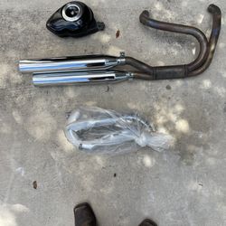 assorted Harley Dyna parts