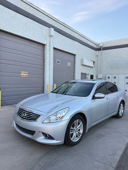 2013 Infiniti G37