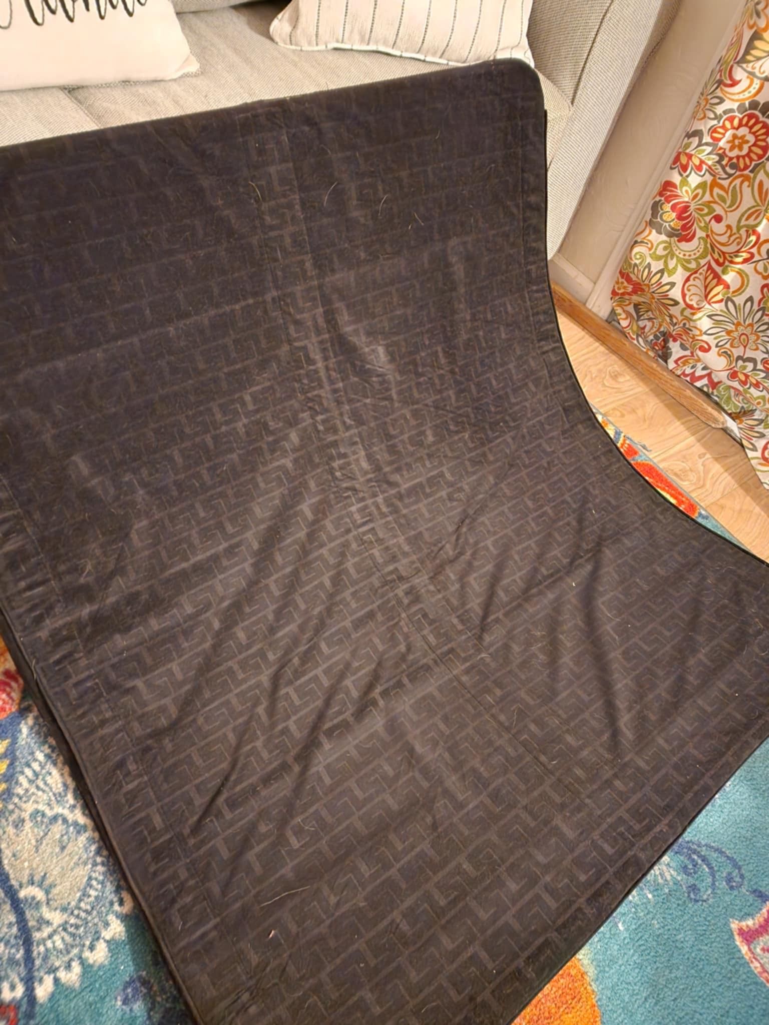 Love  Rocker Chair Over Size 