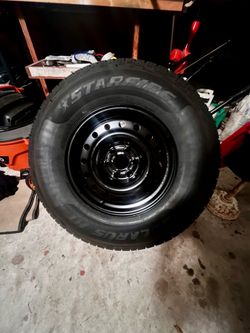 16x7 Wheel AND 265/70R16 112T Tire