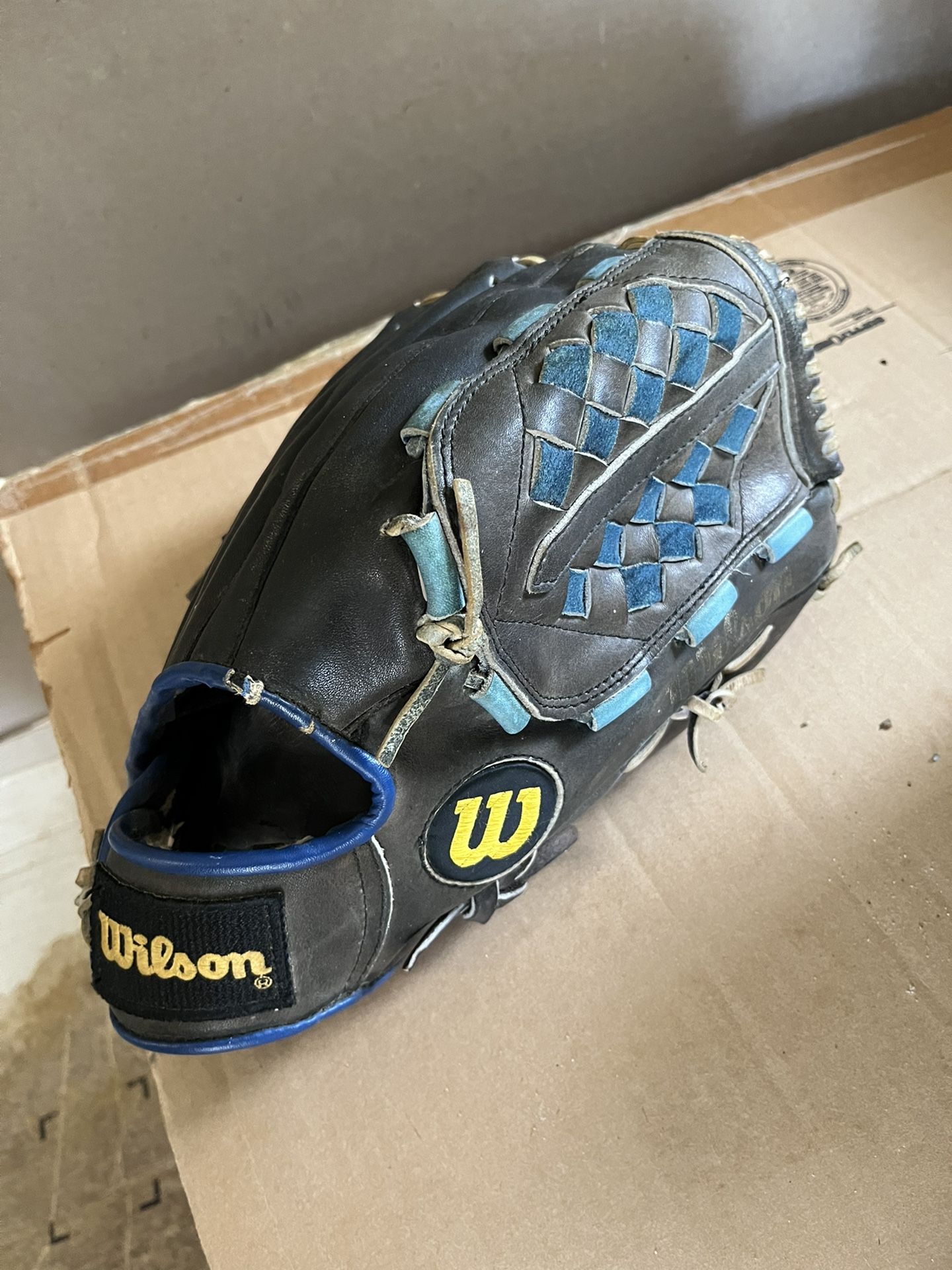 Wilson Softball Glove