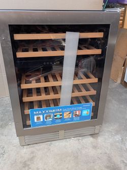 Maxximum Dual Zone Wine Cooler 46 Bottle ,no box available now