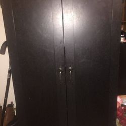 Cabinet/computer Desk