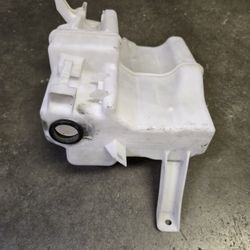2010 - 2015 Toyota Prius windshield wiper fluid reservoir