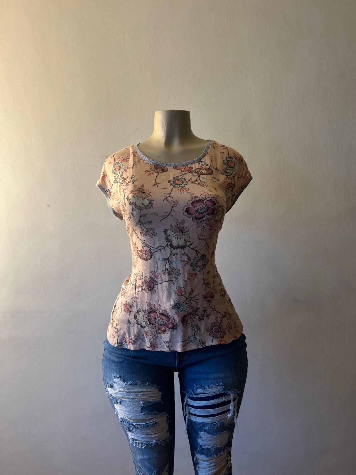 Beautiful Loose Flower & Birds Blouse