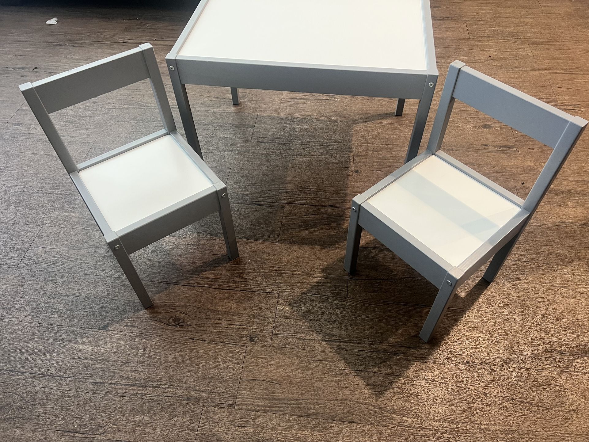 Small Kids Table And 2 Chairs