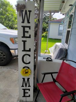 Welcome sign