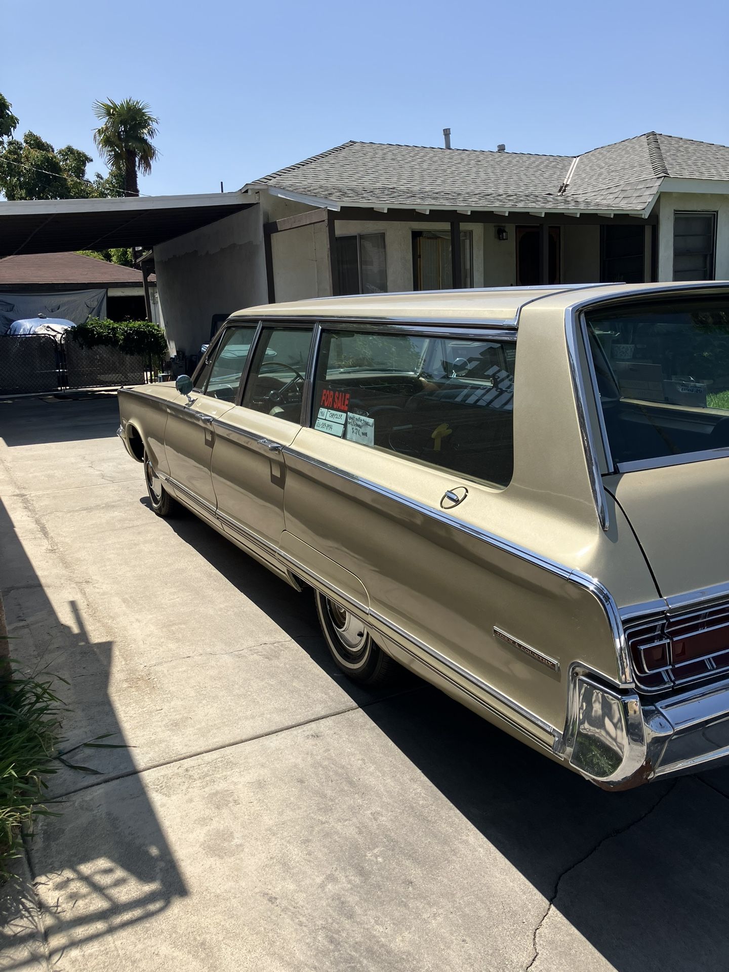 1966 Chrysler New Yorker