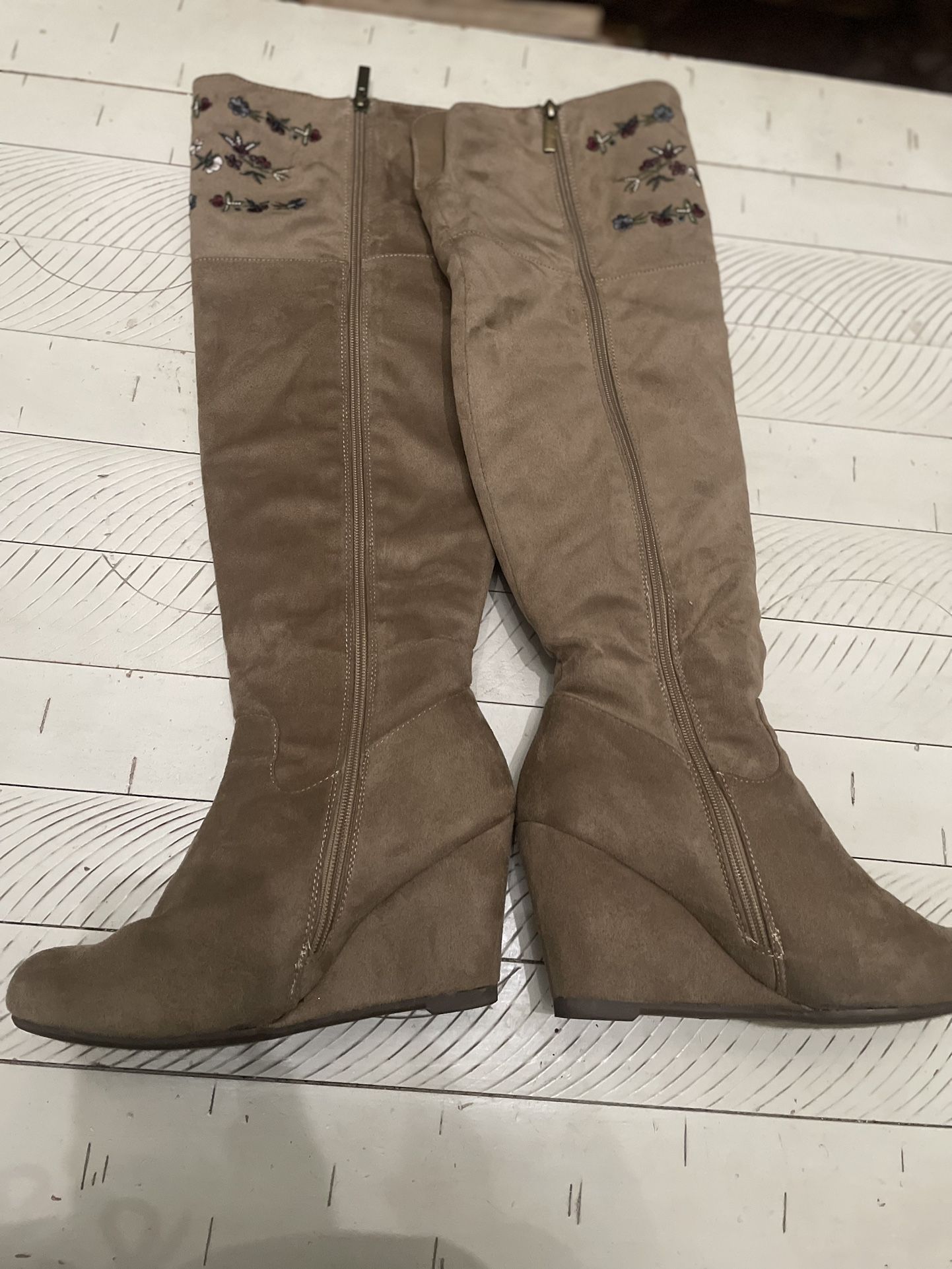 Women Boots