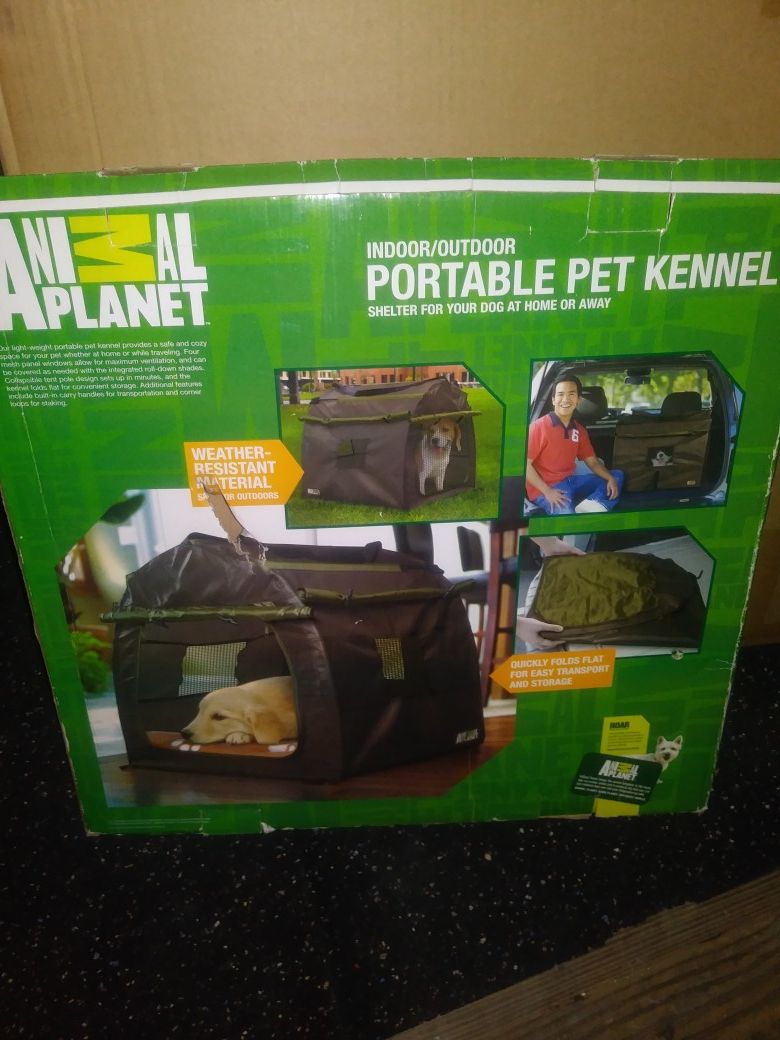 Portable Pet Kennel