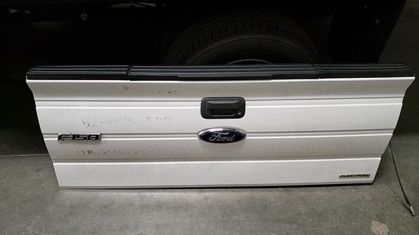 2009-2014 F-150 tailgate w/step for Sale in Beaumont, CA - OfferUp
