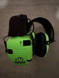 2 slime green walker razors