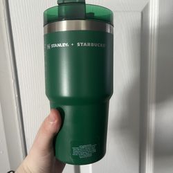 BRAND NEW STANLEY X STARBUCKS MEXICO