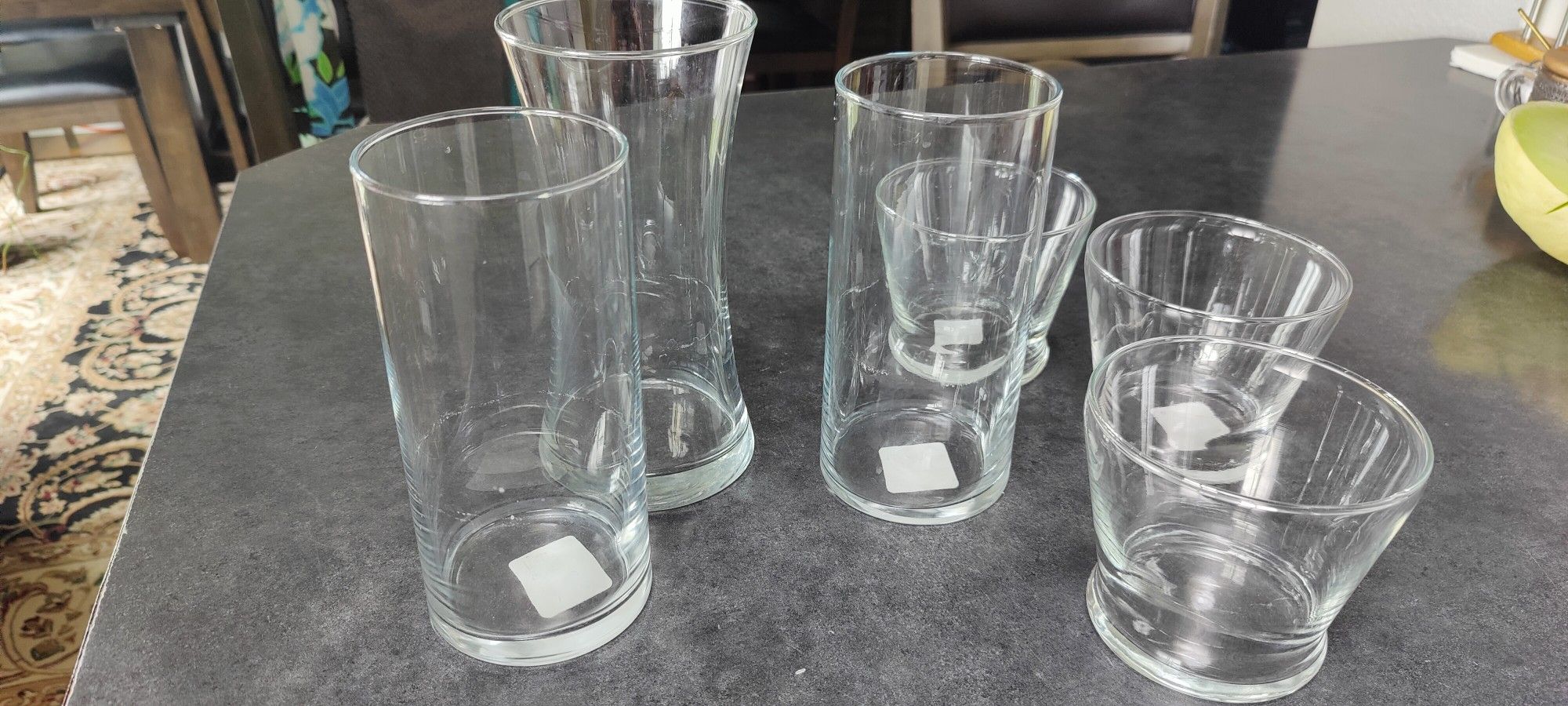 6 Glass Vases