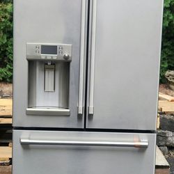 GE cafe W36xD30xH69 Inches