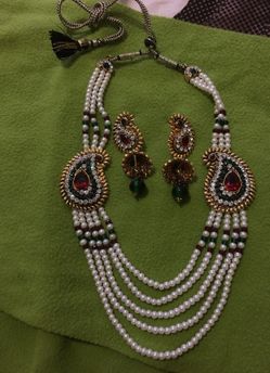 Indian jewelry sets