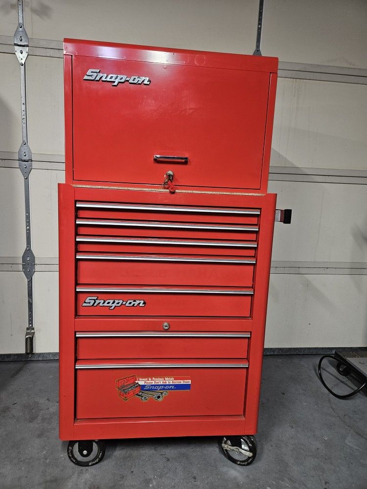 Snap-On Drawer Roll Cab Tool Cabinet and Top Chest