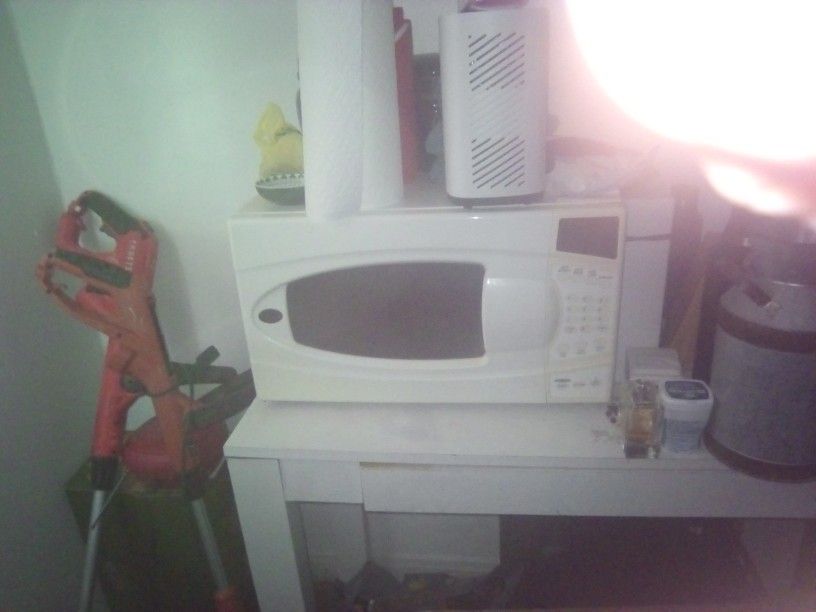 Whirlpool Microwave 