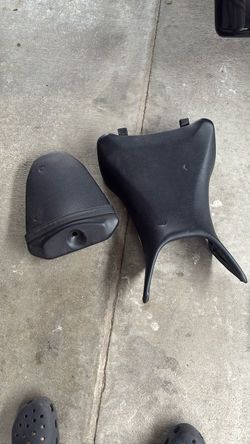 2025 Yamaha MT-09 SP OEM seats