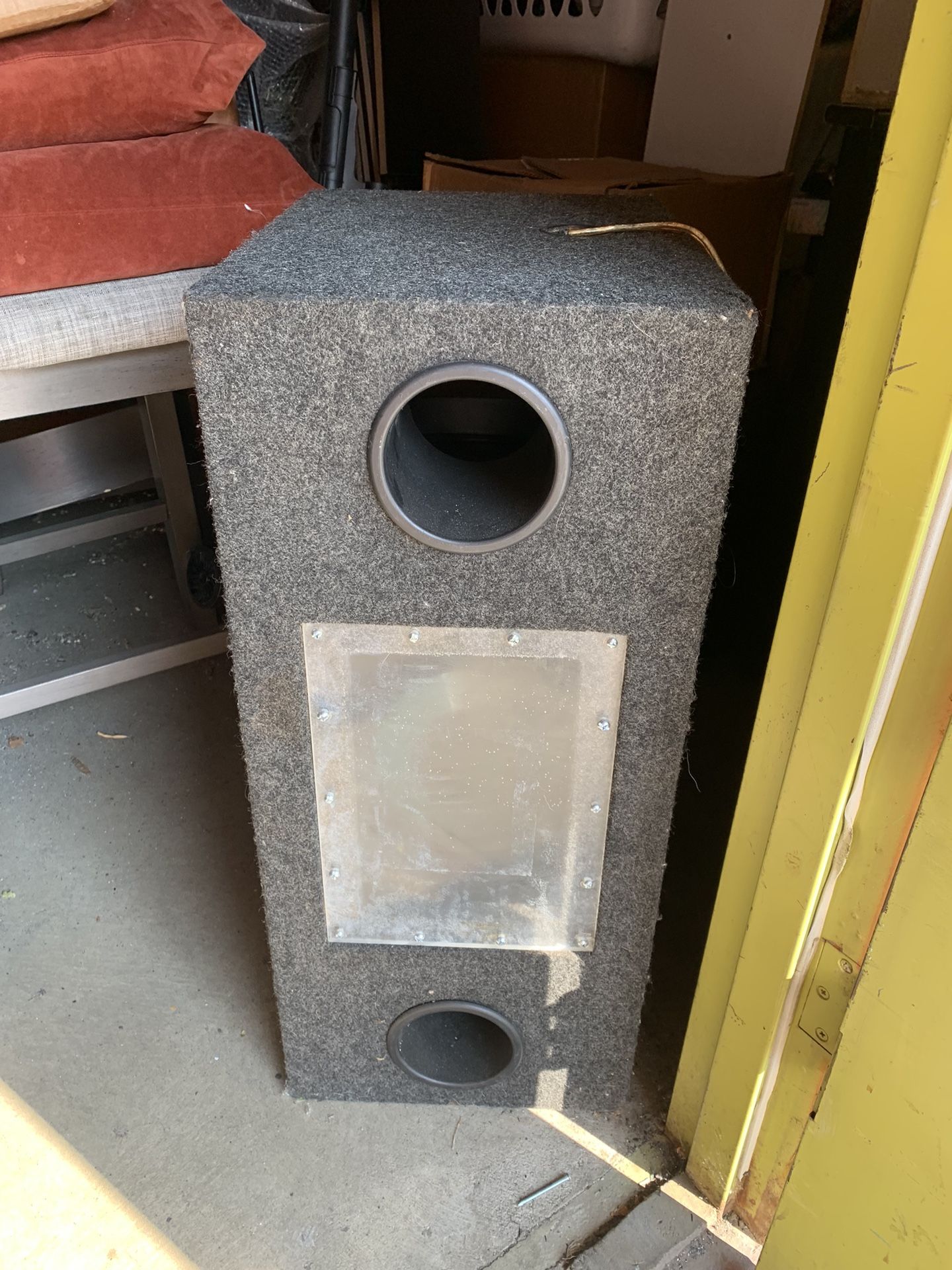 Car Speaker Box