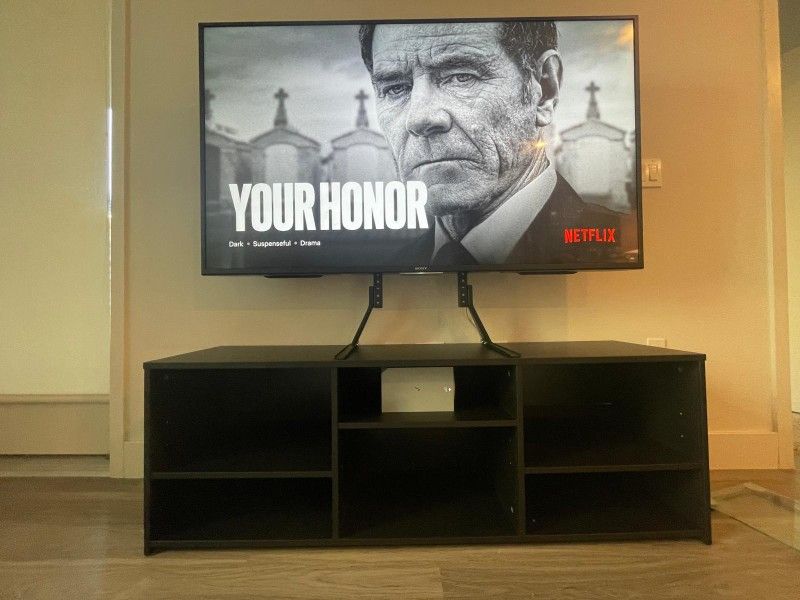 Sony XBR-65X750D 65 inch 4K ultra smart TV -