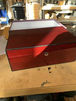 Diamond Crown 90 count Oxford humidor
