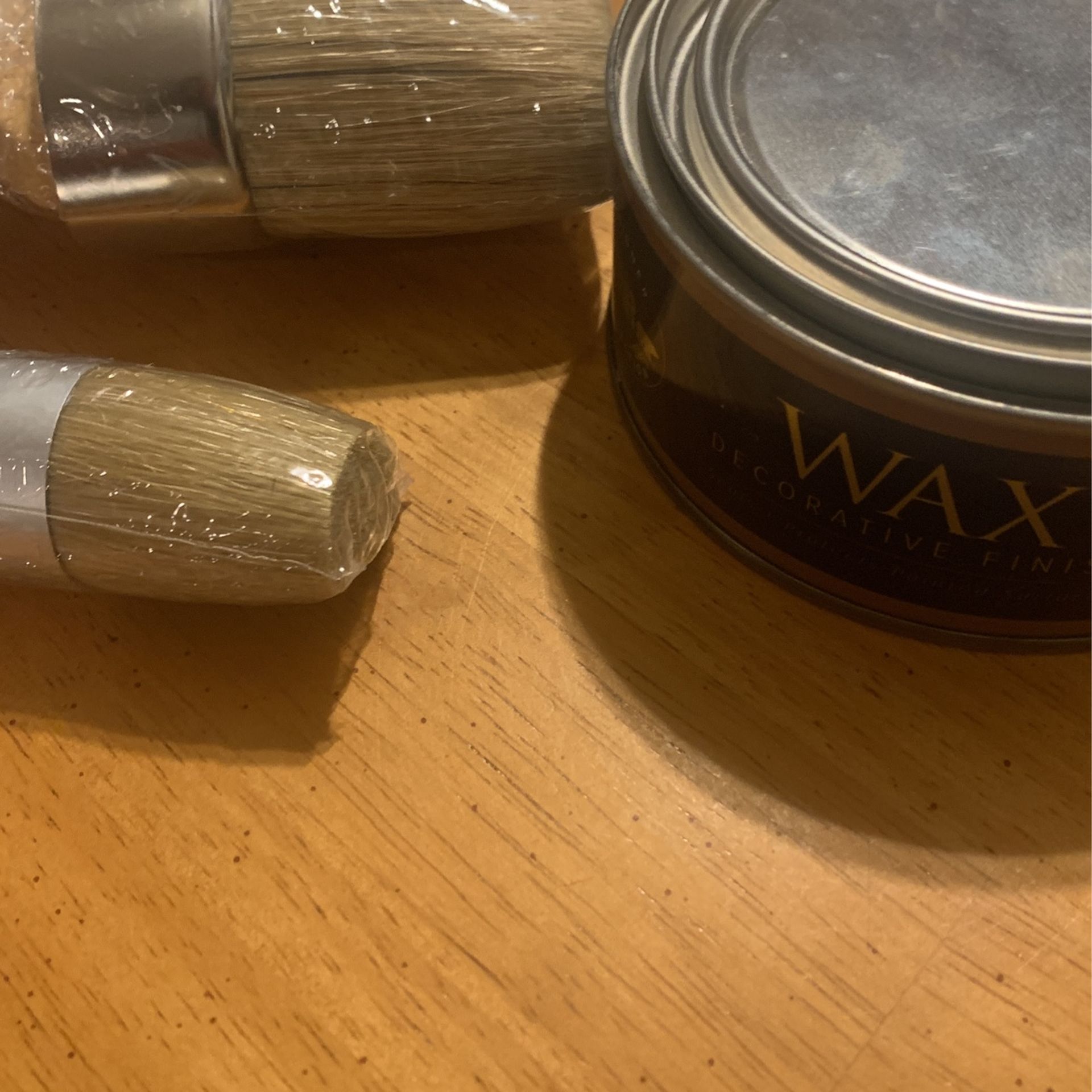 Finishing Wax & Wax Brushes 