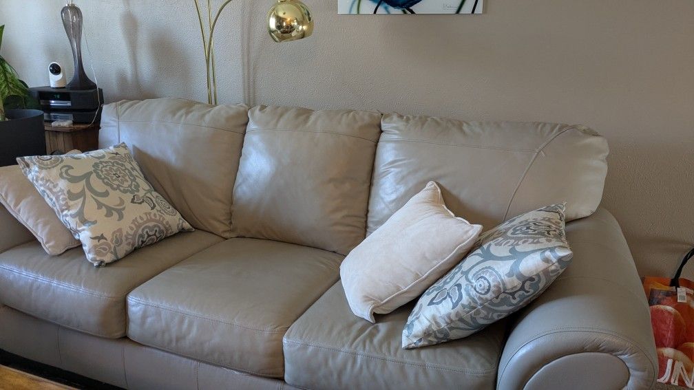 Couch Beige/Grey Leather 