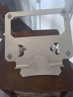 Adjustable Laptop Stand