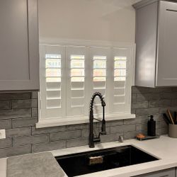 Custom Solid Wood Shutters for Windows, Sliding Doors & Closet Doors - Licensed & Professional Installation (Persianas de Madera para Ventanas)