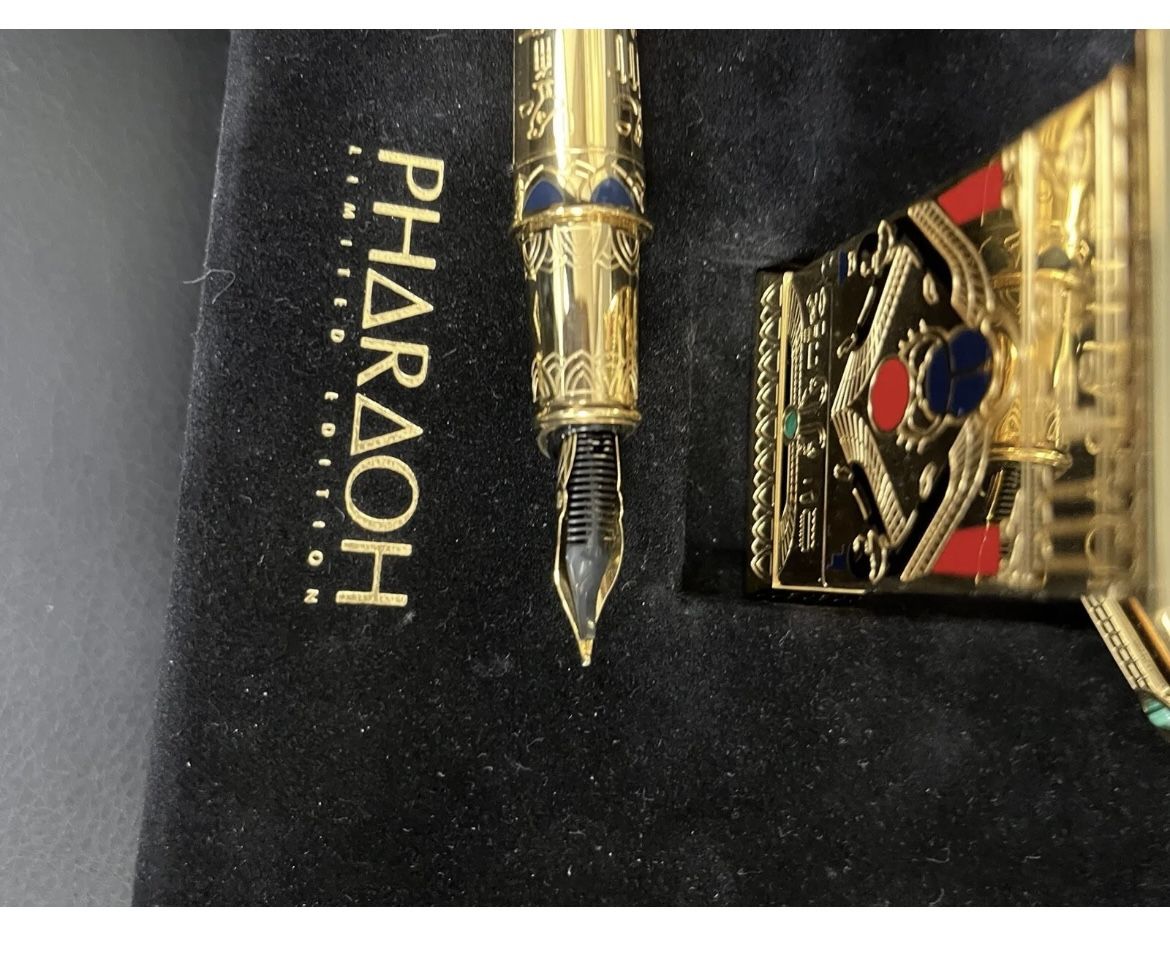S.T. Dupont Pharaoh Set Limited Edition Fountain Pen and Lighter