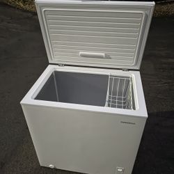 Deep Chest Freezer Free Local Delivery/30 Day Warranty