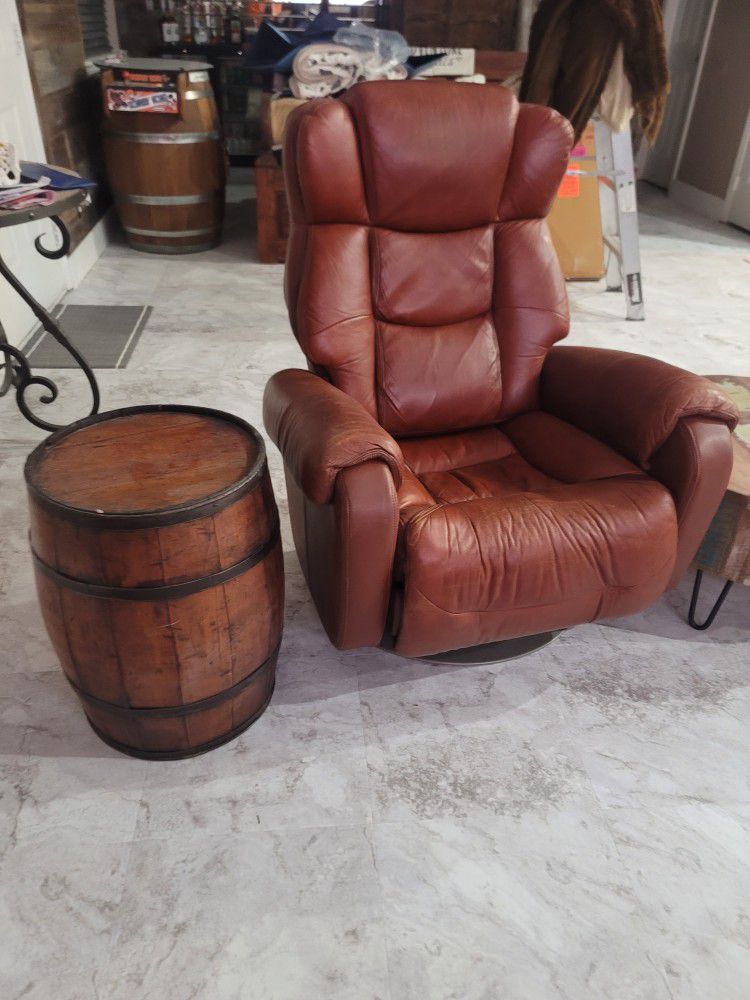 2 Real Leather 360 Recliners And 2 Barrels